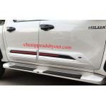 กาบข้างประตู TOYOTA REVO 15-16 (V.2)