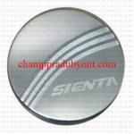 ครอบฝาถังน้ำมันโครเมี่ยม TOYOTA SIENTA 2016-2017