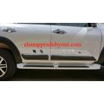 กาบข้างประตู TOYOTA FORTUNER 15-16 (V.2)