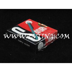 มีดโกนด้ามเขียว (SAYURI)