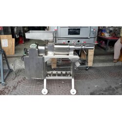 เครื่องคั้นกะทิ 4น็อต 1HP คั้นน้ำผลไม้ แบบจรวด สแตนเลส ทั้งตัว รุ่นที่ 1