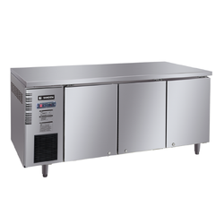 ตู้เคาน์เตอร์สเตนเลส (ระบบแช่เย็น) 3 ประตูทึบ SANDEN รุ่น SCC-1802 สแตนเลสเกรด 201 ขนาดตู้ : 180 x 75 x 85 ซม.