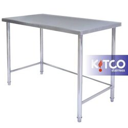 โต๊ะเตรียมอาหาร ขนาด 900mm. ไม่มีการ์ดหลัง สแตนเลส
