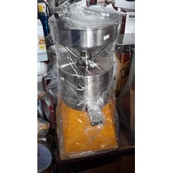 เครื่องทำน้ำเต้าหู้ แยกกากแยกน้ำ สแตนเลส ฐานสีเหลือง