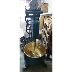 เครื่องกวน 18 นิ้ว กะทะทองเหลือง มอเตอร์ 1/3 แรง