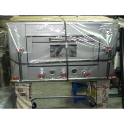 เตาอบแก๊ส 2 ชั้น 1 ถาด แก๊ส 3 หัวข้างล่าง BP กลัวยน้ำไท