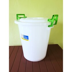 ถังน้ำ No.12 ขาว + ฝา (SRT)