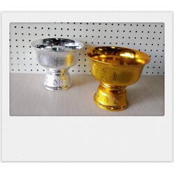 พานรัฐธรรมนูญ 18 ซม. สีทอง