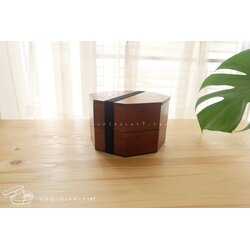Octagonal 2 stages Lacquered Hemlock Bento Box กล่องข้าวญี่ปุ่นทรงแปดเหลี่ยมสีไม้คลาสสิค 2 ชั้น