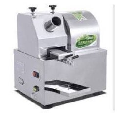 เครื่องคั่นน้ำอ้อย บีบน้ำอ้อย รีดน้ำอ้อย แบบตั้งโต๊ะ