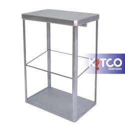 ตู้โชว์ก๋วยเตี๋ยว ขนาดเครื่อง ยาว 600mm กว้าง 300mm. สูง 850mm. สแตนเลส