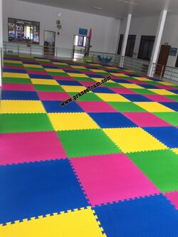 จิ๊กซอว์ปูพื้น หนา 15 mm. ขนาด 1x1 เมตร (มีทุกสี )