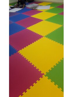 จิ๊กซอว์ปูพื้น หนา 15 mm. กว้าง 100X100 cm.