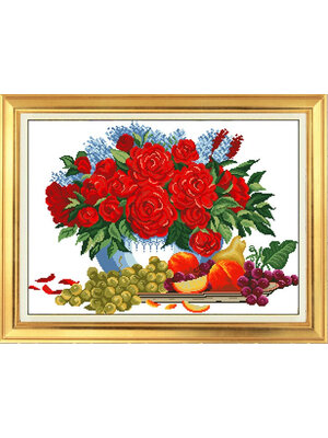 rose-1025 *สินค้าหมด* ชุดปักครอสติช ลายแจกันกุหลาบกับกระจาดผลไม้ (ไม่มีเดินเส้น ปักครั้งละ 3 เส้นเล็ก) ขนาด 69*52 ซม.ผ้าครอสติช 11CTพิมพ์ลายปักบนผ้า ไหมคอตตอน 39 สี ผังลาย เข็ม