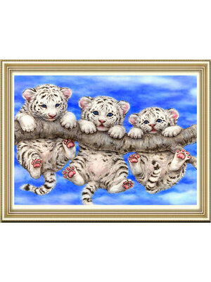 tiger-2011 *สินค้าหมด* ชุดภาพติดคริสตัลกลม ลายลูกเสือน้อย (งานติดเต็มภาพ) ขนาด 50*40 ซม.ผ้าแคนวาส ลงกาวติดเต็มลาย+คริสตัลกลม 22 สี+อุปกรณ์ครบชุด