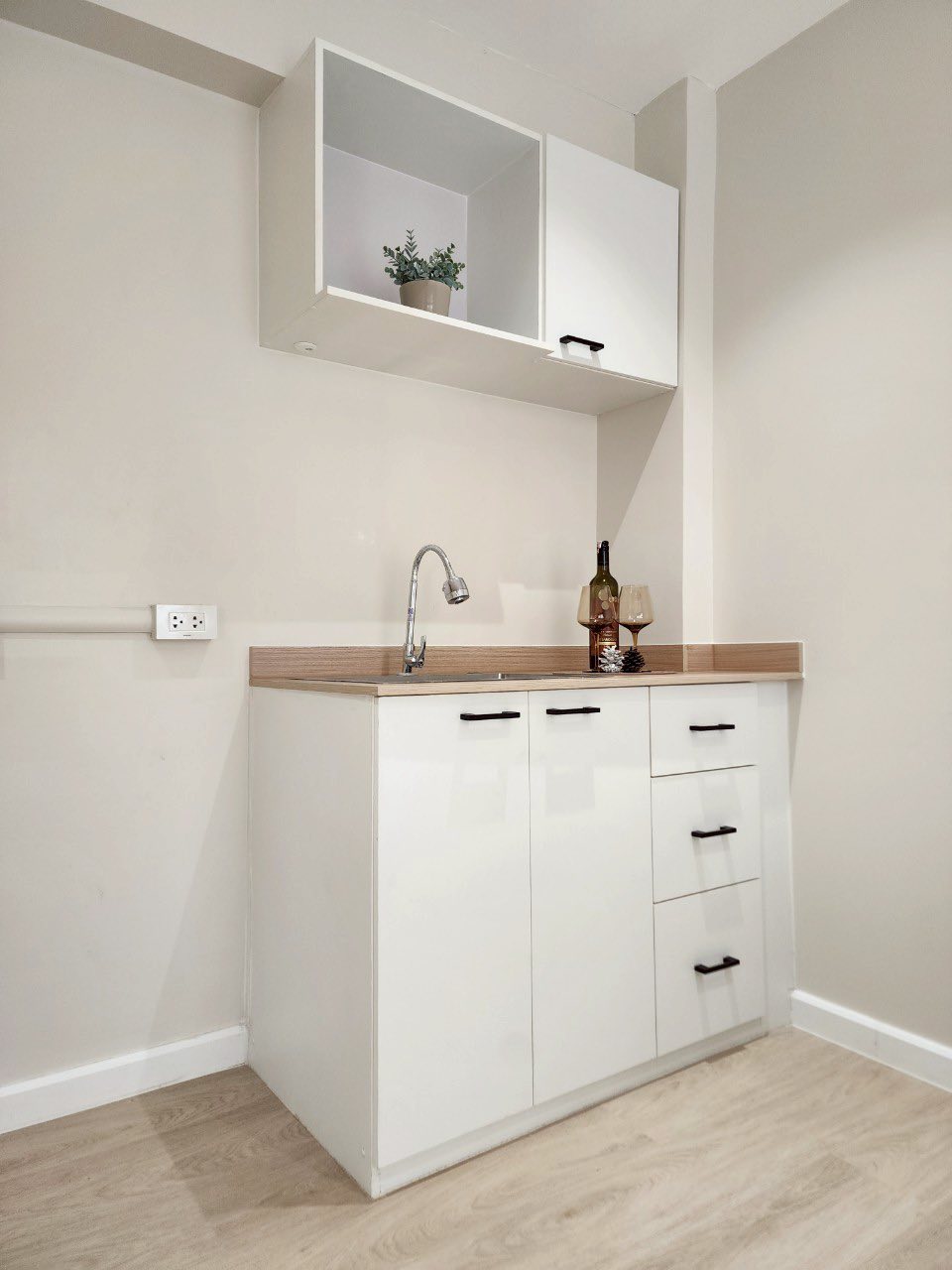 เซ็นจูรี่ พาร์ค ลาดพร้าว 12 - CENTURY PARK LATPHAO 12 (VIP)