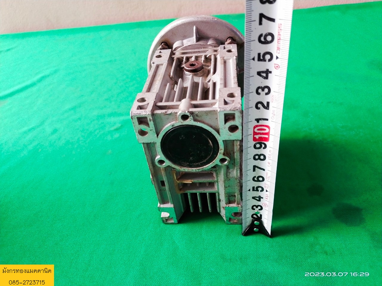 เกียร์ทดรอบ VOGEL อัตราทด 80:1 เพลา 10/18 mm.