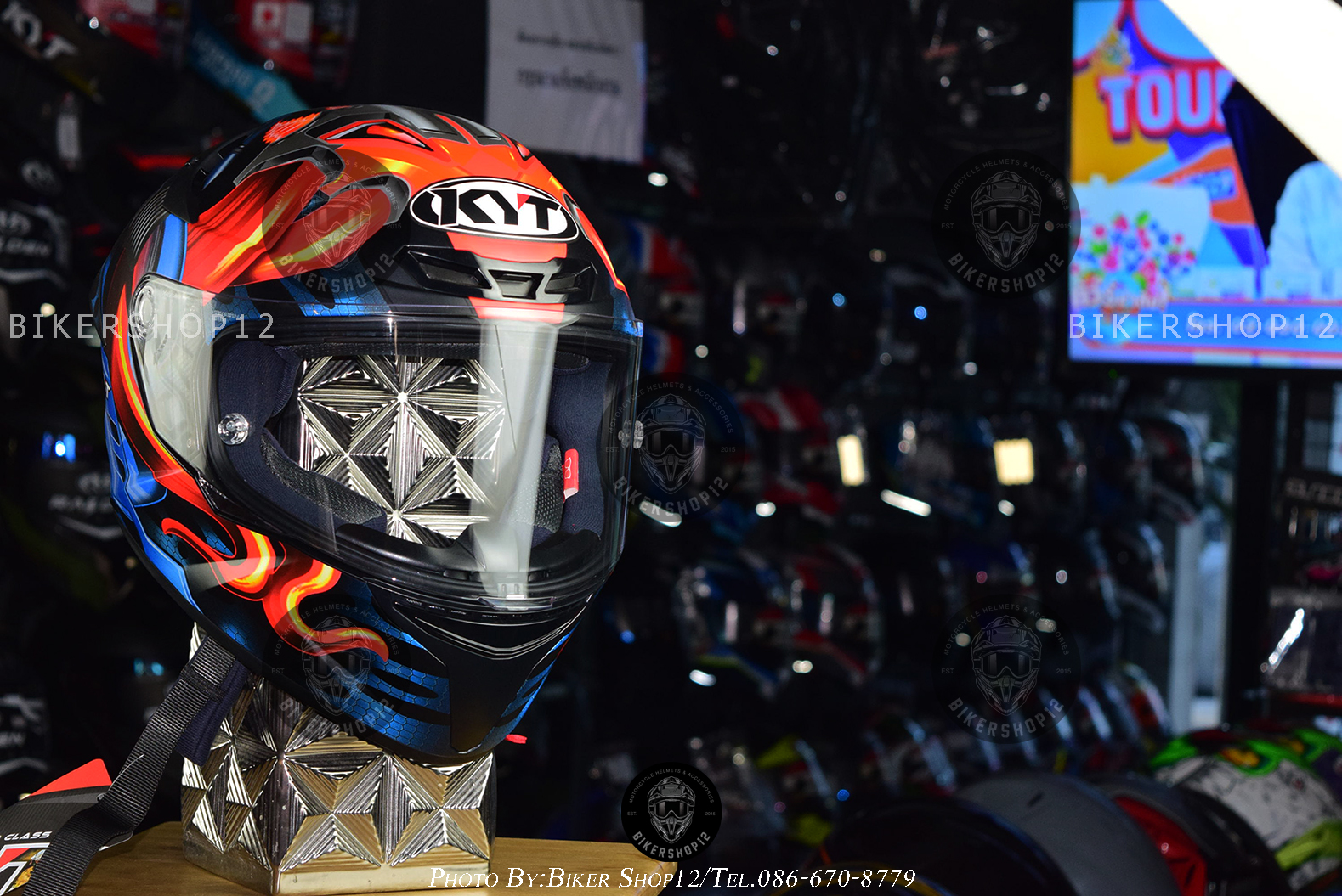 หมวกกันน็อค KYT ลาย Magnet Matt