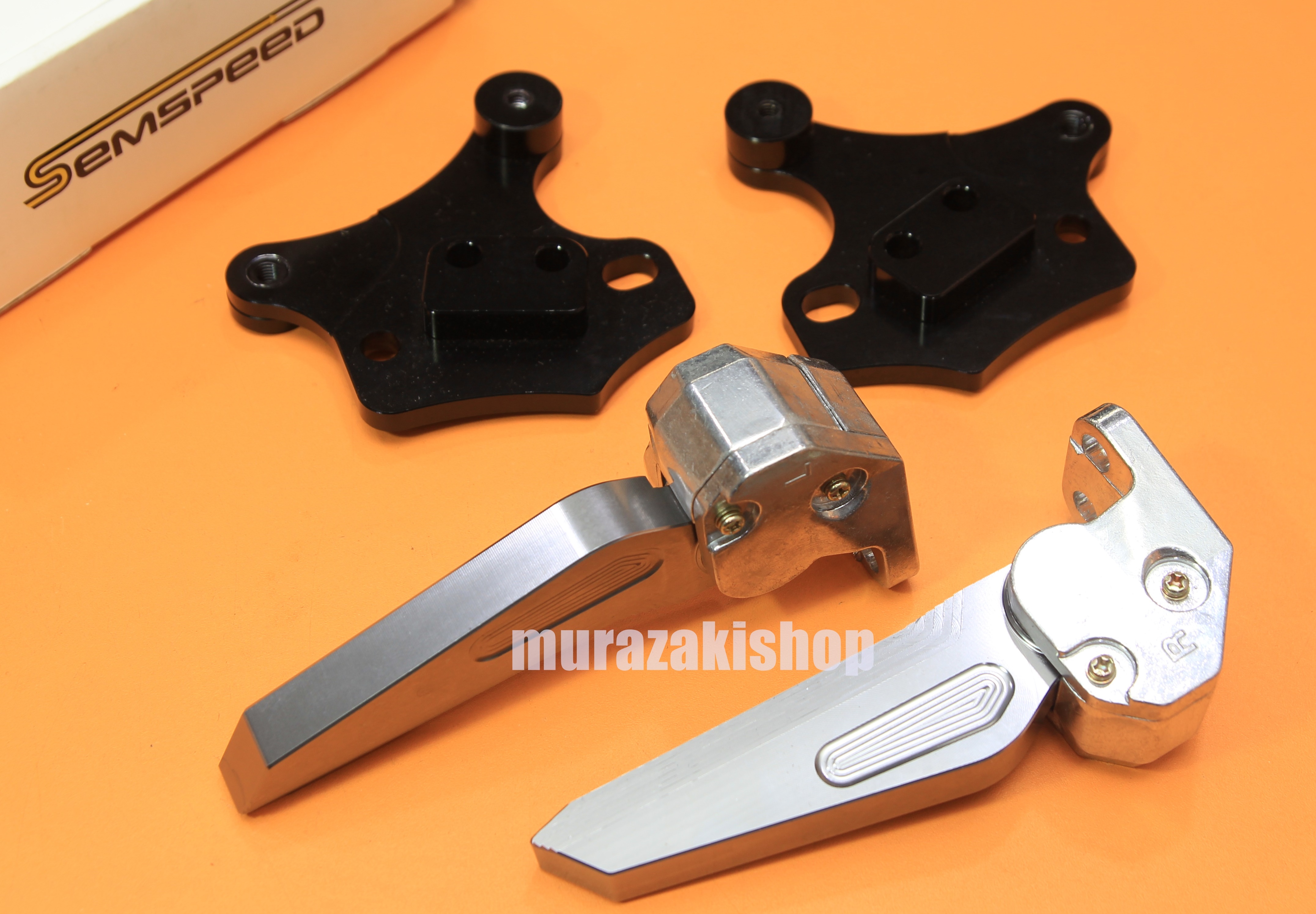 พักเท้าหลังแต่งแบบกดล๊อก SEMSPEED YAMAHA X-MAX 300 ราคา1600