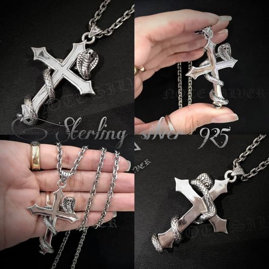 จี้เงินแท้ งูเลื้อยบนไม้กางเขน Sterling Silver 925 NSPD2422