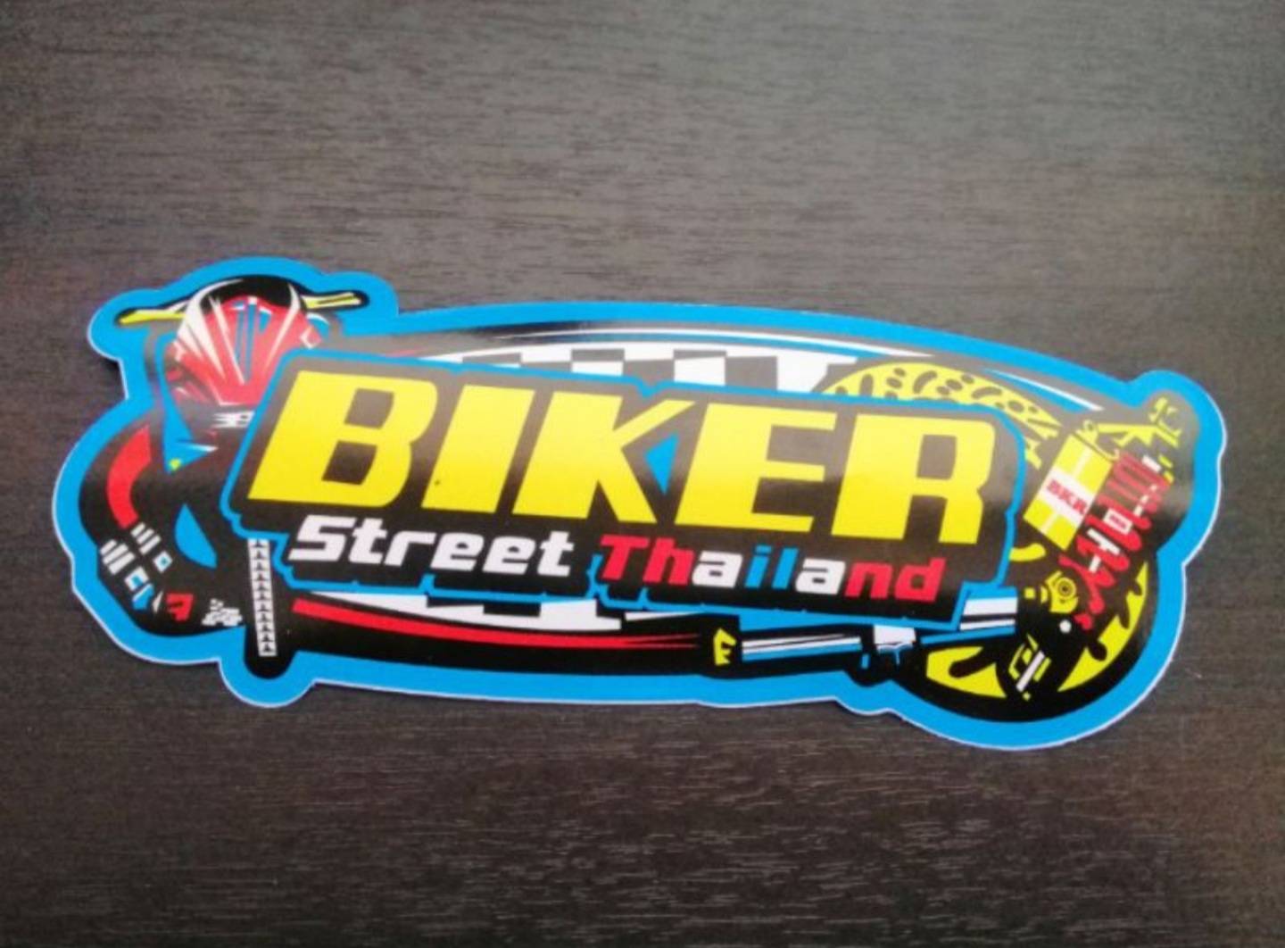 เบาะปาดWave125 iใส่กับรถไฟเลี้ยวบังลมลายbiker+แถมสติกเกอร์