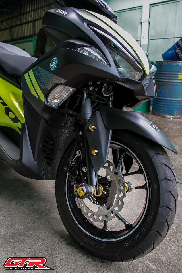 แกนล้อหน้ากันล้ม GTR AEROX