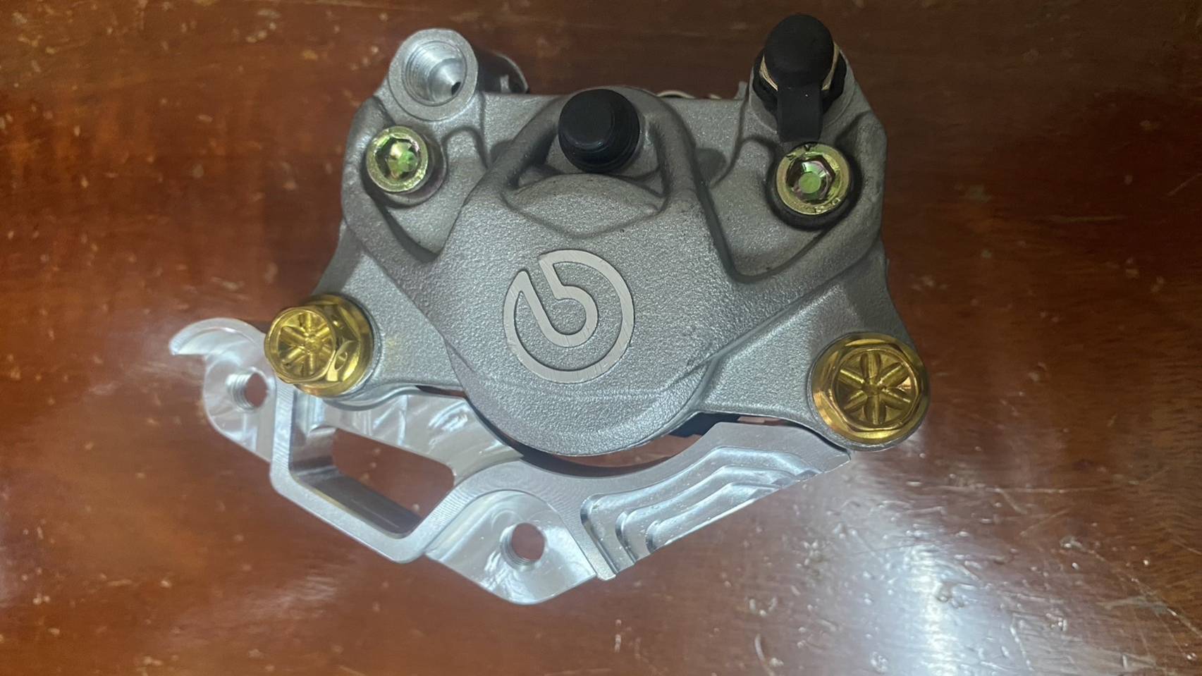 ขาจับปั้มผีเสื้อ Honda Lead ขนาดจาน 190mm