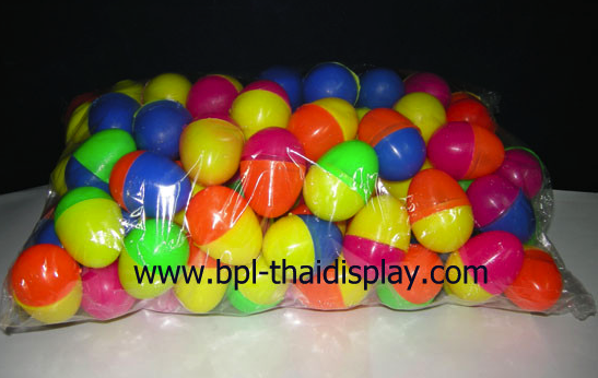 (มีสินค้า)+ ไข่พลาสติก(ขนาดกลาง) สำหรับเล่นเกมส์ หรือใส่กล่องจับรางวัล