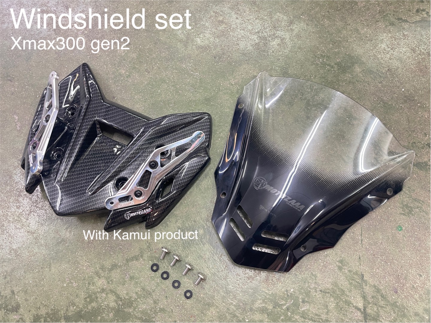 Xmax300 Body kit MotozAAA Body kit 1). ครอบหน้ากากหน้า Front fairing cover 1500฿ 2). ครอบกาบอกซ้าย-ขวา Big side fairing cover 2790฿ 3). ครอบบังโคลนหน้า Front fender cover แบบ3ชิ้น (ชุดเต็ม ) 2100 แบบ2ชิ้น (ข้าง R/L ) 1490฿ ( ลายเคฟล่า +250฿ ) 4). ครอบปีกข