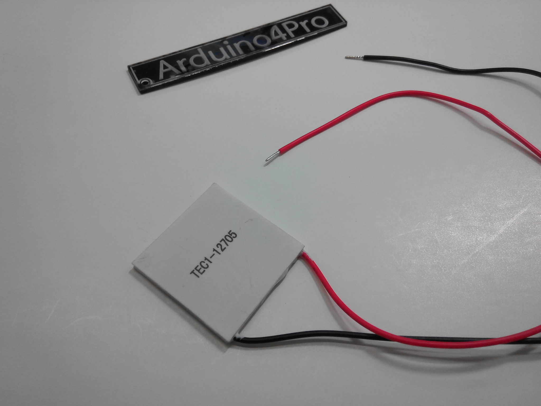 Thermoelectric Cooler Peltier 12705 (12V, 5A)