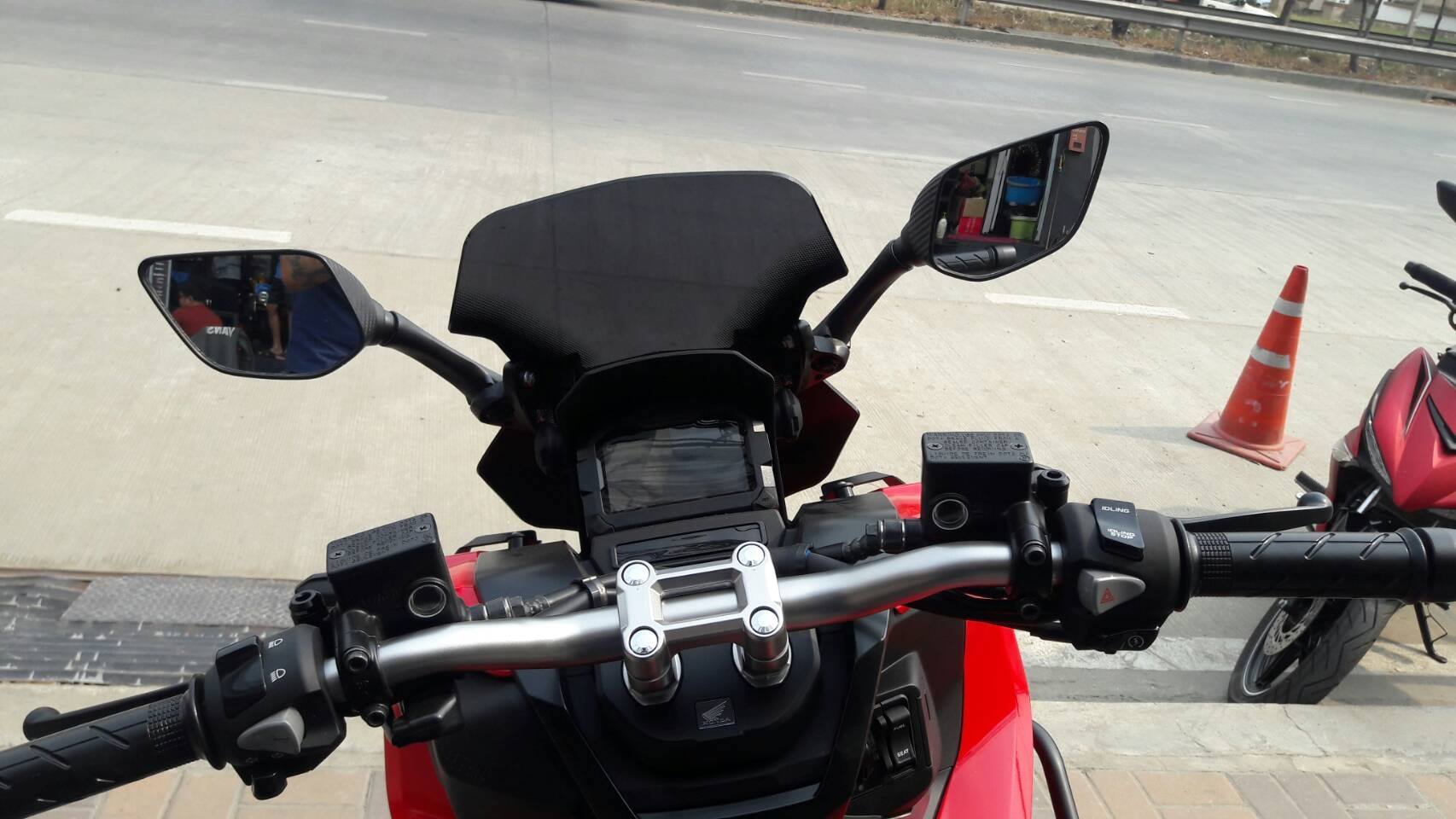 ขายึดชิวใส่กระจก R3 SEMSPEED HONDA ADV 150 ราคา500