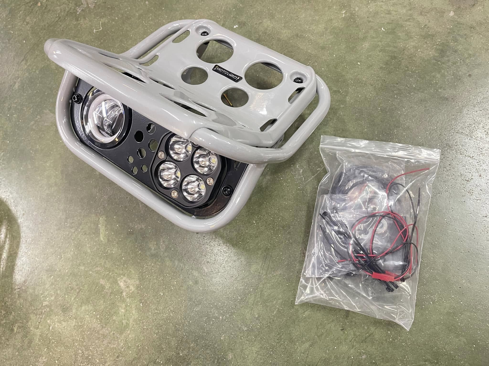 ไฟหน้าCT125 Motolord ไฟกลม+เหลี่ยม 6100฿