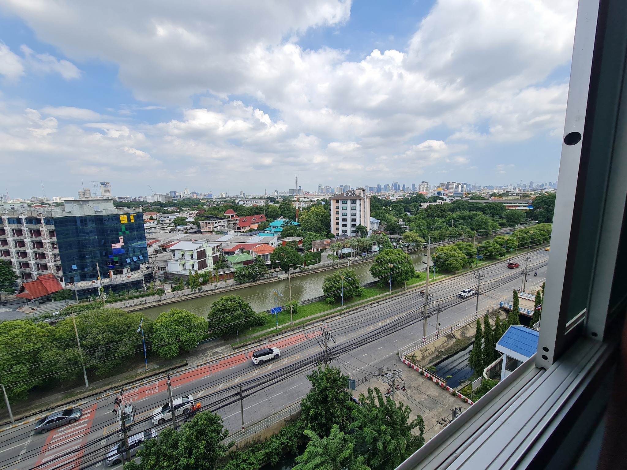 ลุมพินี วิลล์ ประชาชื่น - พงษ์เพชร 1 - LUMPINI VILLE PRACHACHUEN -PHONGPHET 1