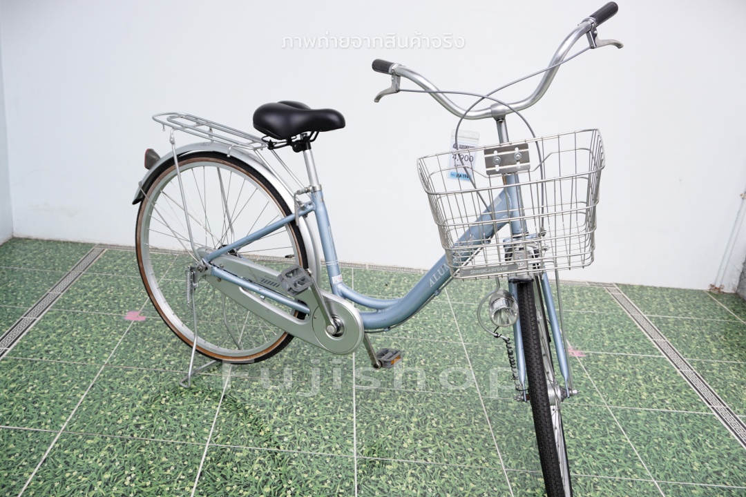 จักรยานแม่บ้านญี่ปุ่น - ล้อ 26 นิ้ว - ไม่มีเกียร์ - อลูมิเนียม - ไฟหน้าอัตโนมัติ - สีฟ้า [จักรยานมือสอง]