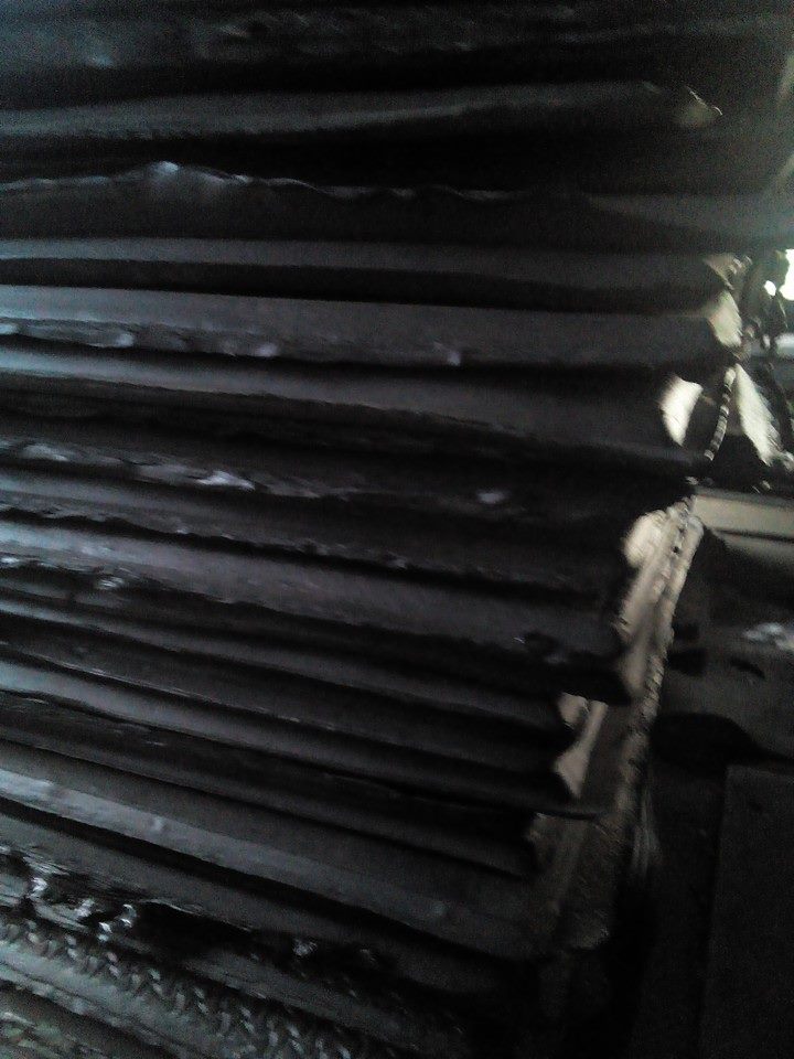 แผ่นยางEVA สีดำหนา 40 mm.กว้าง 130*240 cm.