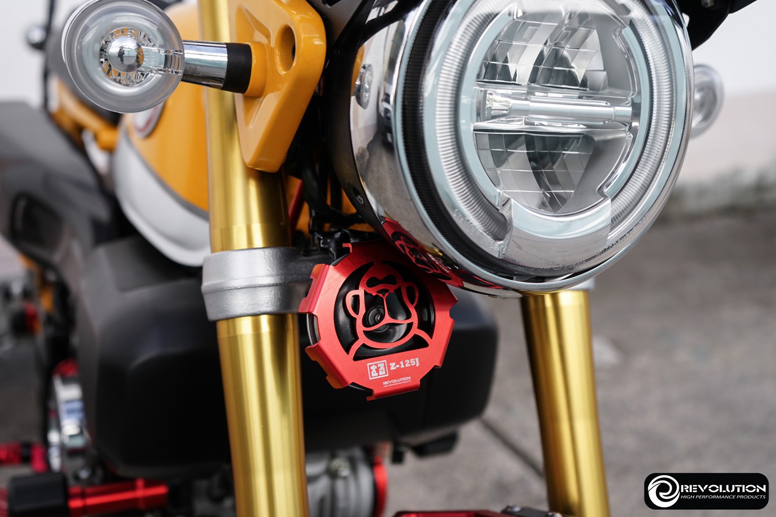 บังแตร REVOLUTION MONKEY 125 มี5สี