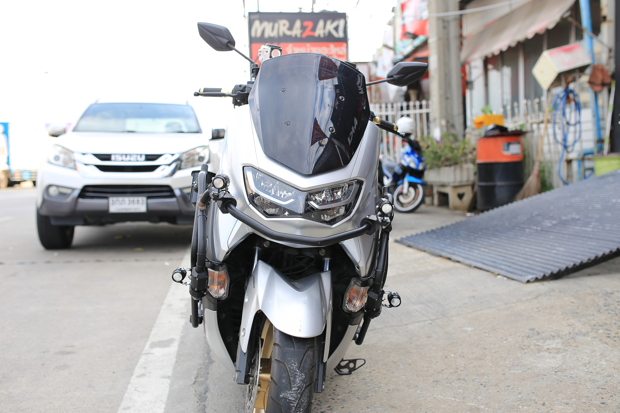 ไฟสปอตไลท์มอเตอร์ไซค์ ไฟหน้า ไฟท้าย สว่างมาก 2 สเต็ป (เเสงสีขาว+แสงสีส้ม) 13W+13W ไฟ LED DC12V-24V(2ชิ้น) 4.9