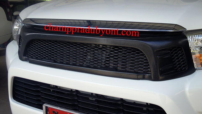 กระจังหน้า TOYOTA REVO 15-16 รังผึ้ง