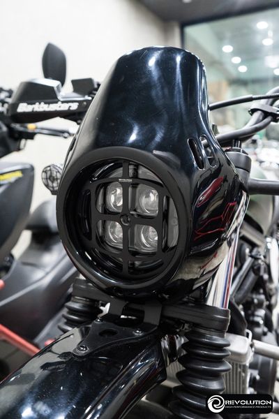 การ์ดไฟหน้า (มีเนียม) 2D REVOLUTION CL300-500/REBEL300-500 2023- เงิน- ดำ ราคา 1,200 บาท/ชุด