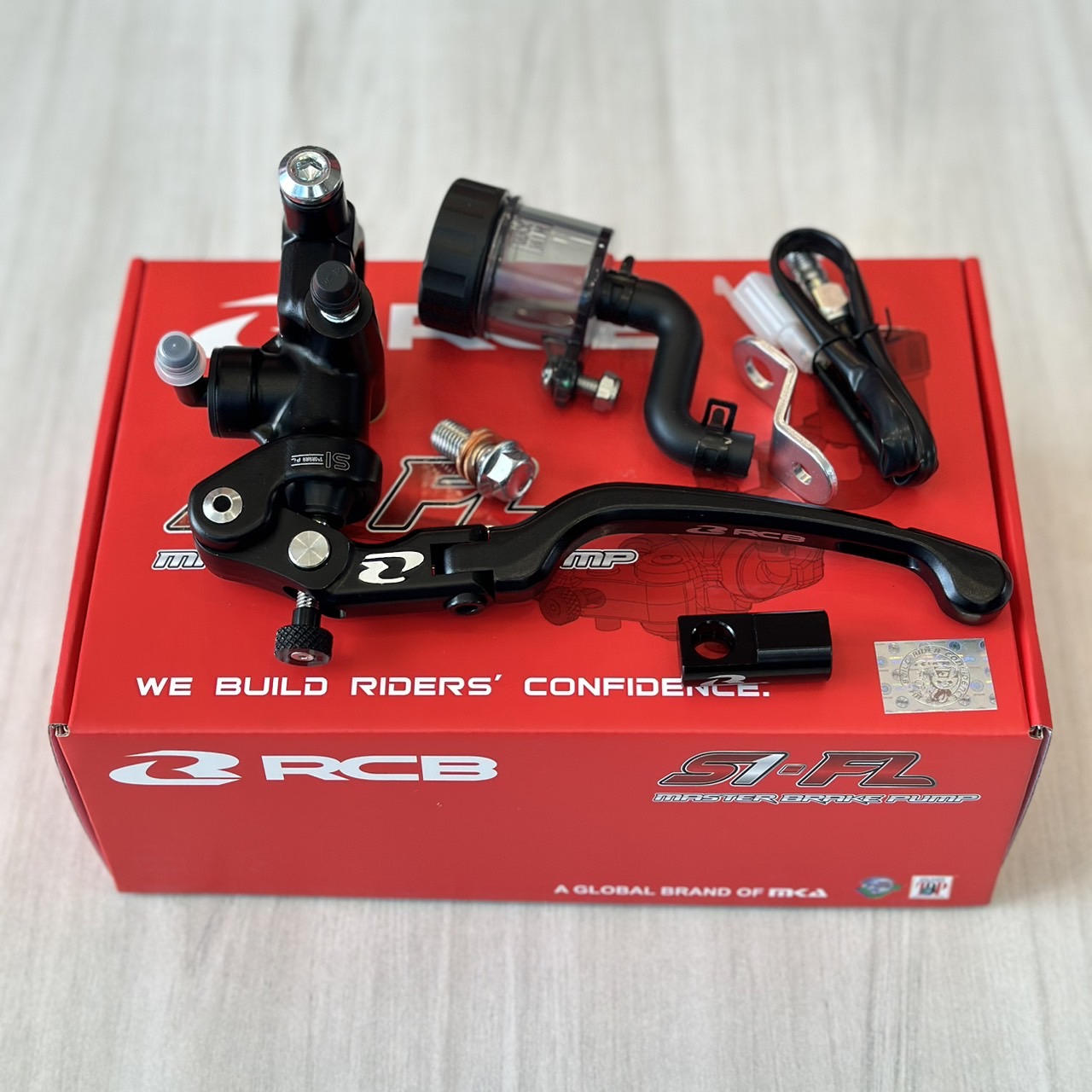 ปั๊มลอย S1-FL เบอร์14 ดำ - ซ้าย ขวา น้ำเงิน - ซ้าย ขวา แดง - ซ้าย ขวา เงิน - ซ้าย ขวา ราคา2500