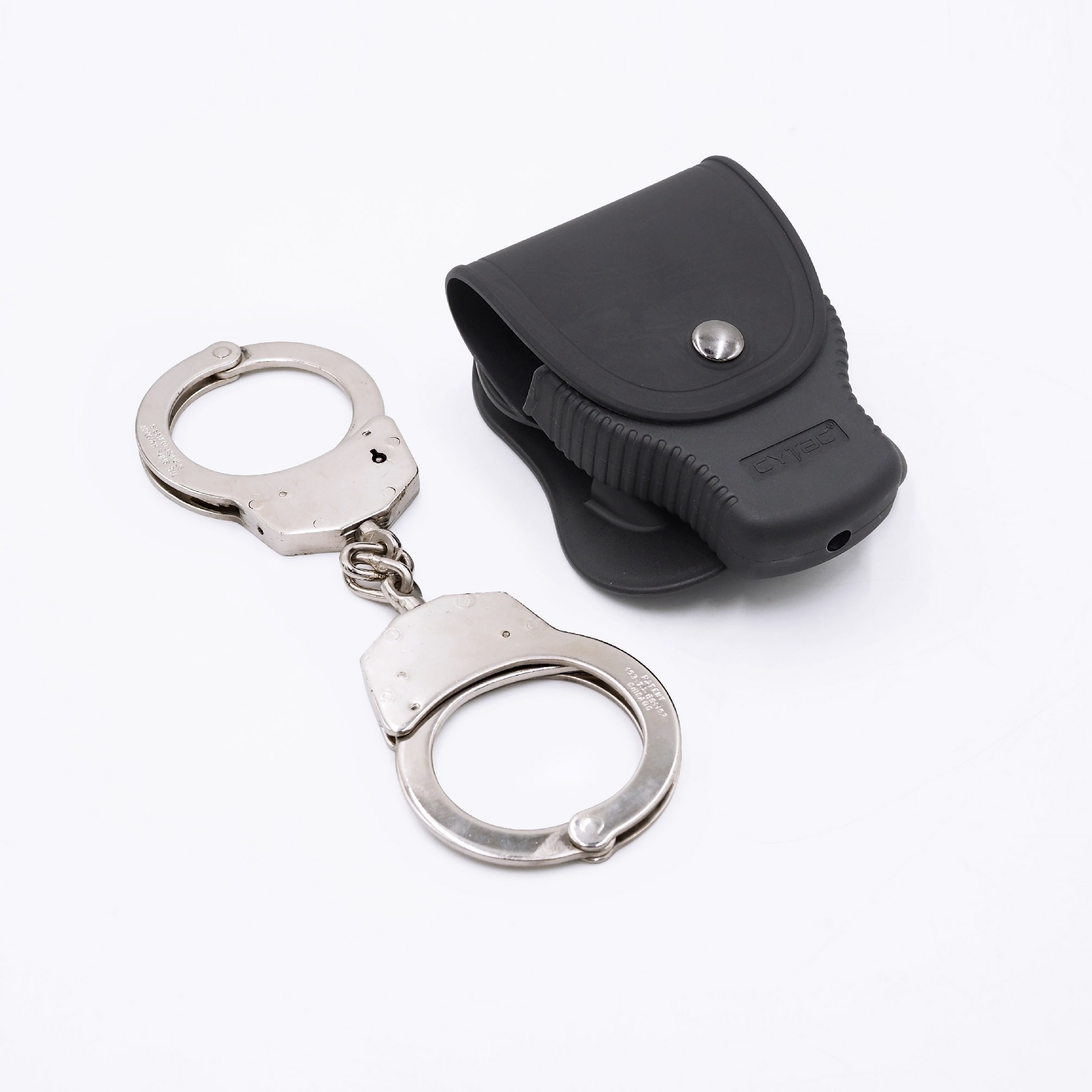 CYTAC ซองกุญแจมือชนิดสายโซ่ แบบมีฝาปิด #CY-CUFP2 ดำ