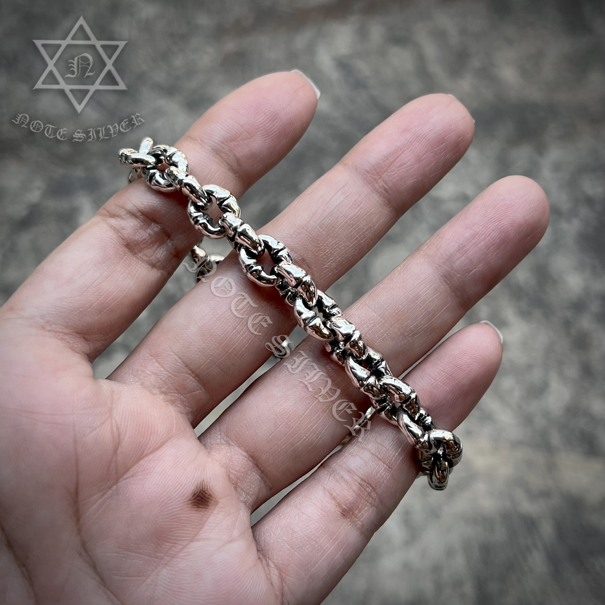 สร้อยข้อมือเงินแท้ ลายข้อกระดูก Bone Bracelet Sterling Silver 925 NSBL3086