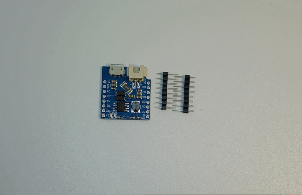 Wemos D1 – Battery Shield