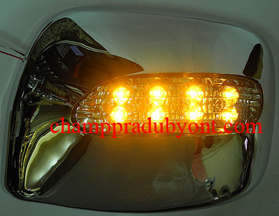 ครอบกระจกมองข้างมีไฟ MITSUBISHI G-WAGON 01-05 RCC