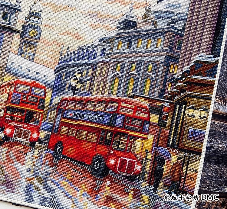 view-1106 *สินค้าหมด* ชุดปักครอสติช ลายเมืองลอนดอน (ผ้า14CTพิมพ์ลาย ปัก 2 เส้นเล็ก) ขนาด 54*41 ซม.ผ้าครอสติช 14CTพิมพ์ลายปักบนผ้า ไหมคอตตอน 37 สี ผังลาย เข็ม