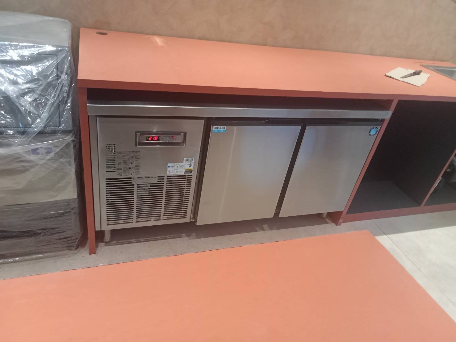 ตู้แช่เย็นสเตนเลส ชนิดเคาท์เตอร์ 2 ประตู รุ่น ALASKA PCR-127