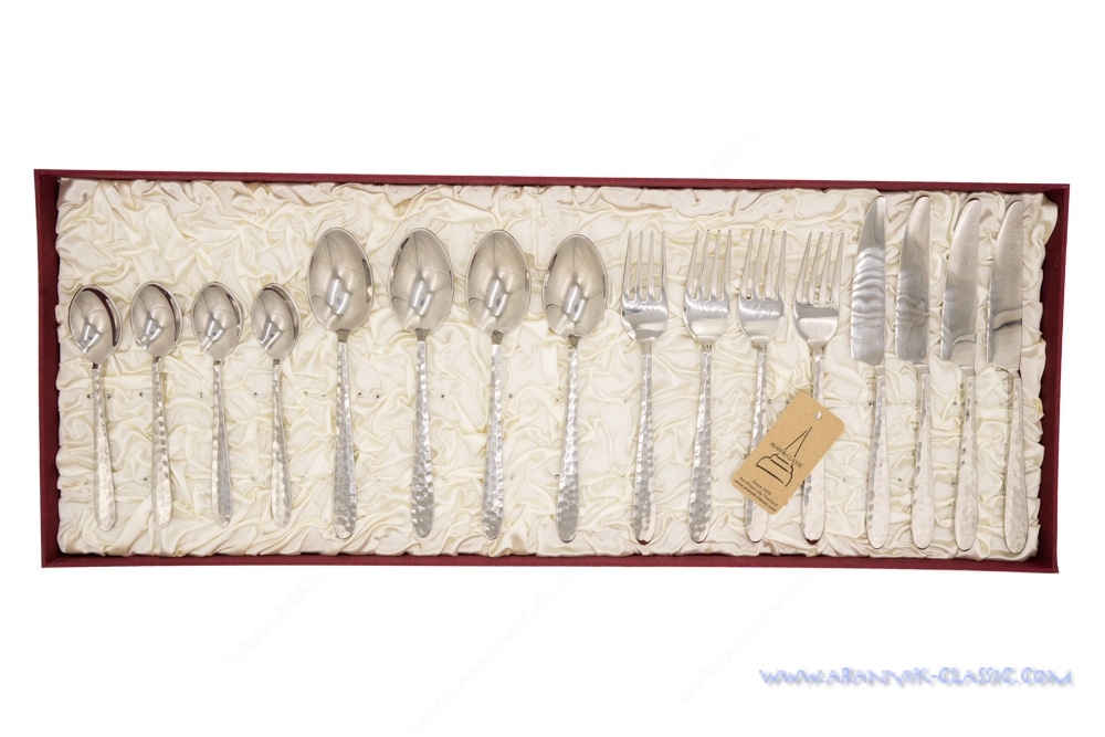 ชุดช้อนส้อมมีด 16 ชิ้น Flattern Spiral กล่อง ลานนา