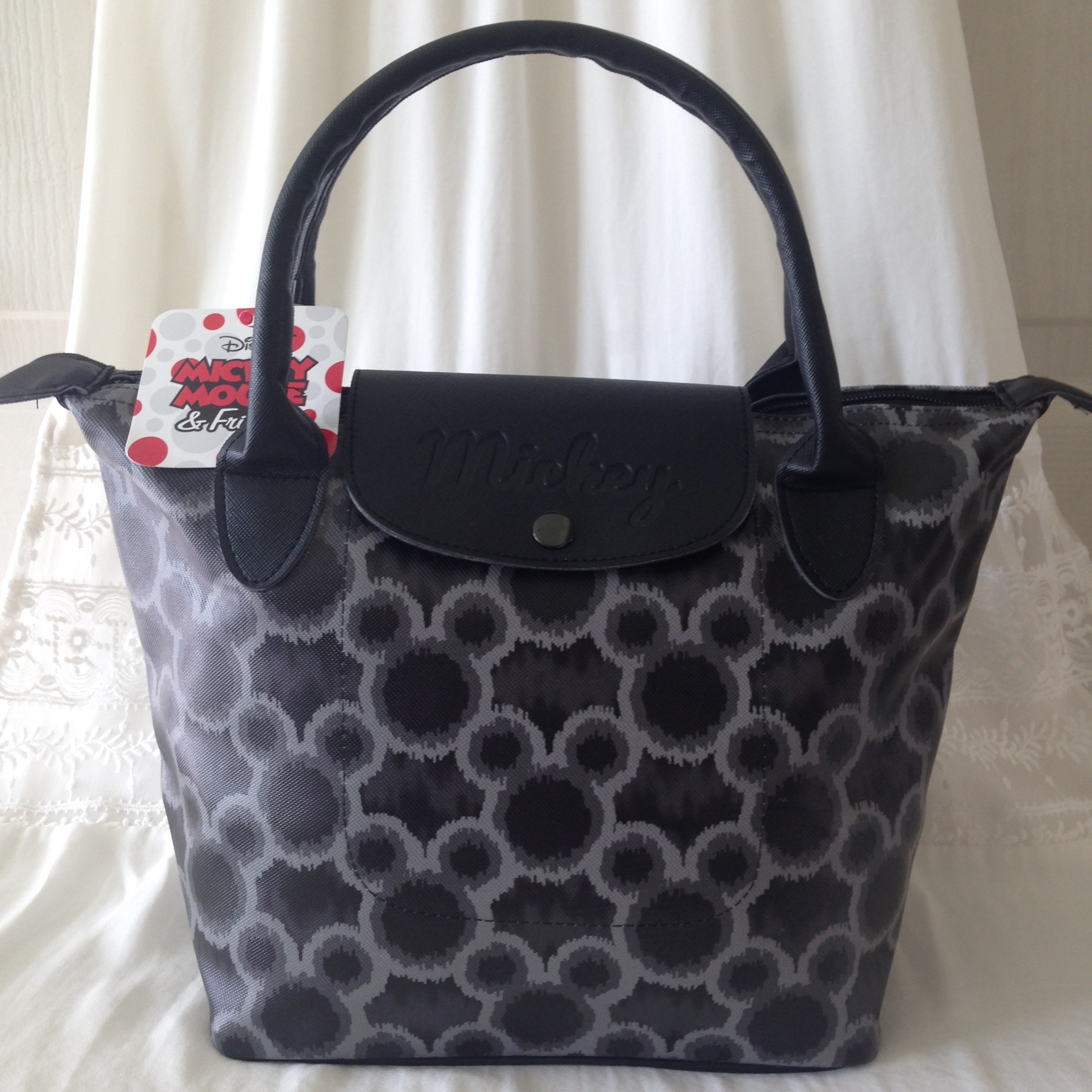 ดิสนีย์ (Disney) กระเป๋าถือ กระเป๋าสะพาย ดิสนีย์ มิกกี้เมาส์ Disney Mickey Mouse Handbag Purse Shopper Bag 32 c.m. x 22 c.m. (S) ดำ (Black) เล็ก (Small)