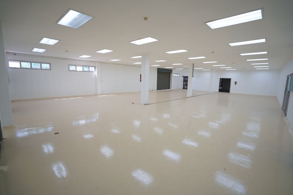 โกดัง ห้องเย็น และสำนักงานออฟฟิศ ใกล้ตลาดไท และตลาดไอยรา