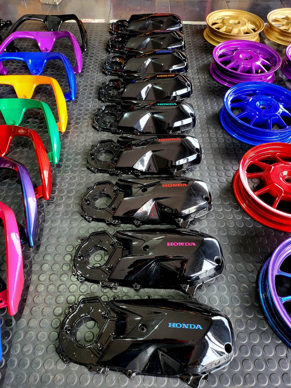 ล้อ-จับหลัง-แคร้-สวิงอาร์ม ทำสี พร้อมสับ Honda Giorno+